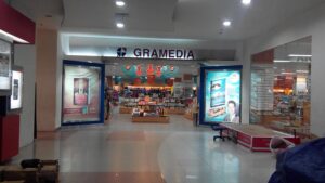 Toko Buku Gramedia Tarakan, Yang Berada di Lantai 2 Grand Tarakan Mall Terancam Tutup Per 1 April 2015 (run)