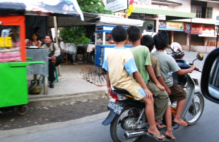 Kapolres Tarakan Sorot Minimnya Penggunaan Helm Selama Idul Fitri