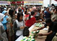 Operasi Pasar Murah Rawan barang kadaluarsa