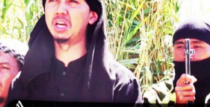 Presiden Perintahkan Menkominfo Blokir Video Terkait ISIS Di Jejaring Sosial Sekelompok WNI Pendukung ISIS