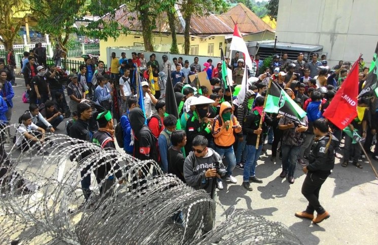 Aksi Demo Penolakan PTLB 59 Persen