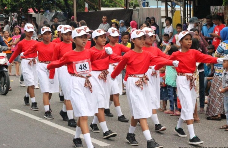 Gerak Jalan Tingkat Pelajar, Setiap Sekolah Unjuk Kreatifitas