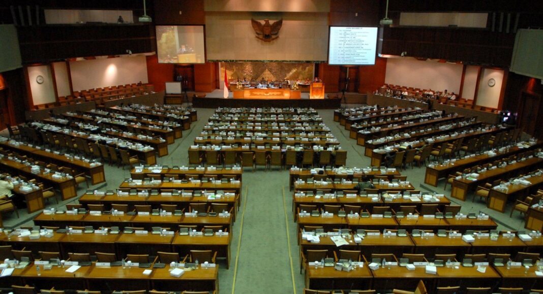 Hasil Voting: 226 Anggota Dewan Memilih Pilkada Melalui DPRD Ruang DPR RI