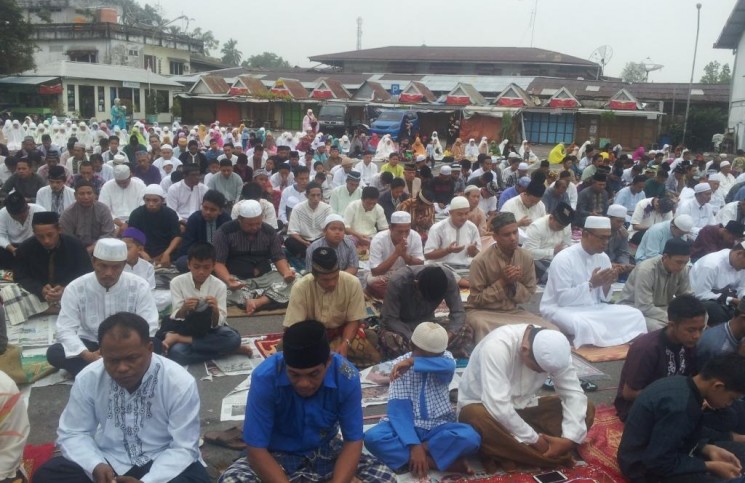 Gerimis, Umat Muhamadiyah Tetap Laksanakan Sholat Idul Adha
