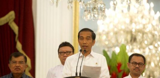 Presiden_Jokowi_Saat_Mengumumkan_Kenaikan_BBM1