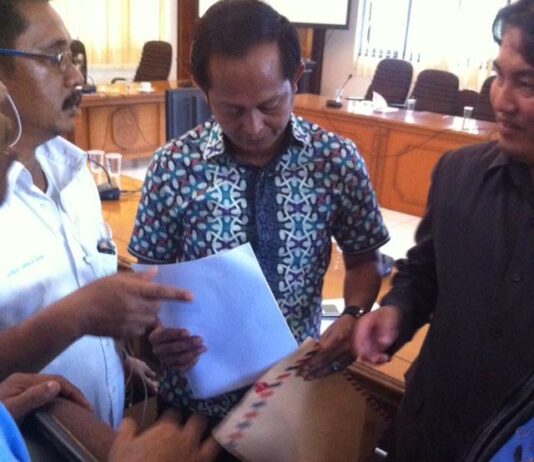 Pengusaha kepiting ngotot ke Jakarta perjuangkan nasibnya