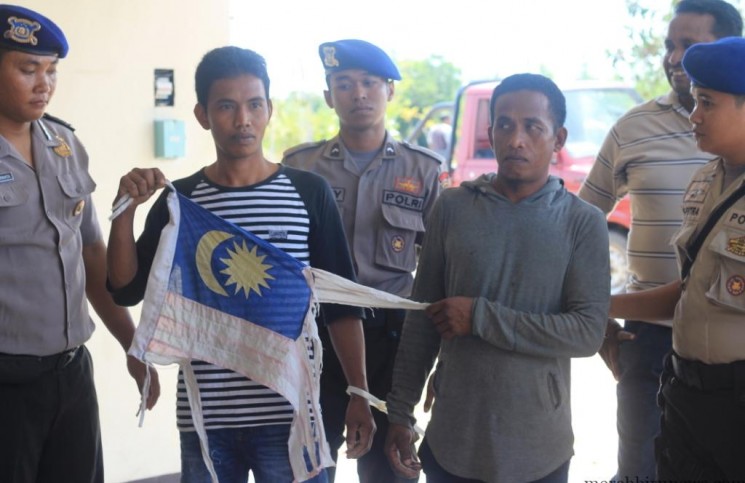 MBNews, - Tarakan, Polisi Air dan Udara (Polairud) Polda Kaltim kembali berhasil menangkap kapal nelayan dari Malaysia yang menangkap ikan di perairan Indonesia.