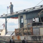 MBNews, - Tarakan, Polisi Air dan Udara (Polairud) Polda Kaltim kembali berhasil menangkap kapal nelayan dari Malaysia yang menangkap ikan di perairan Indonesia.