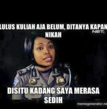 Meme Polwan Disitu Kadang Saya Merasa Sedih