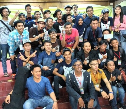 Dibalik Suksesnya Stand Up Night 1 Paguntawa