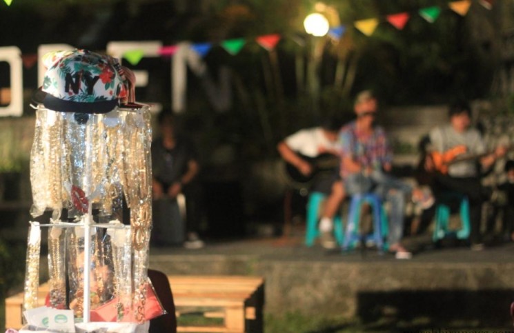 Salah satu tenant yang menjual produk kreatif di Garden Market (hfa)