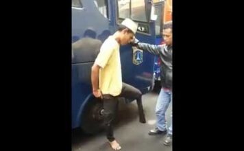 Waspada, Video Pengemis Di Jakarta Pura – Pura Kakinya Buntung Bisa Dapat 5 Juta Per Bulan