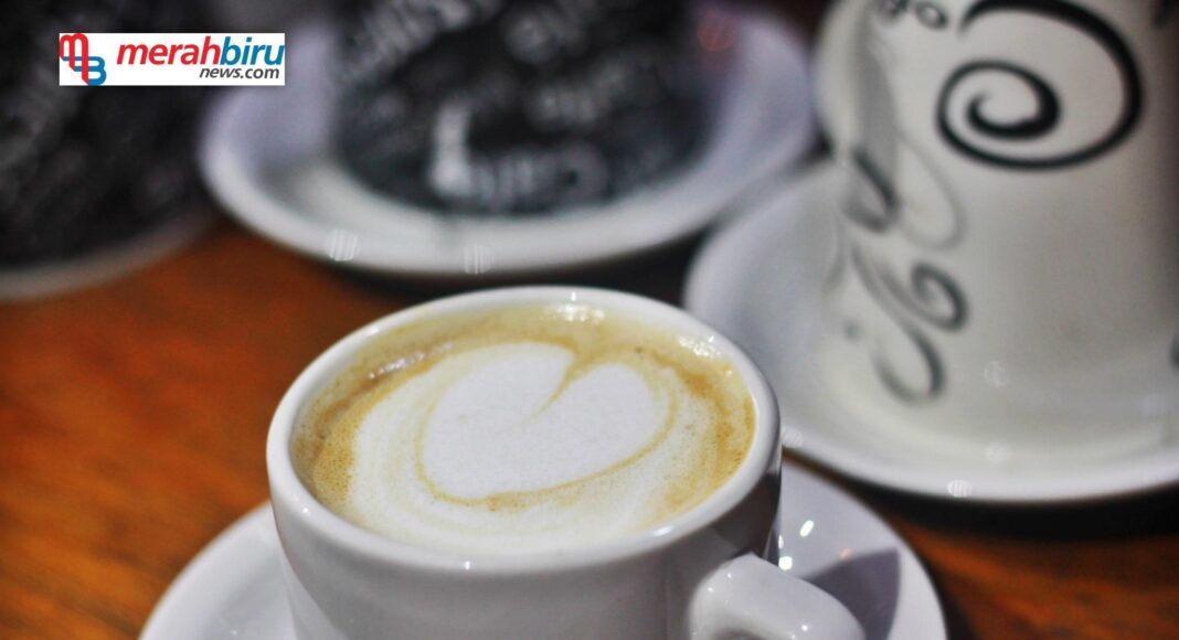 Art Caffee, Menikmati Makanan Dan Seni di Satu Tempat