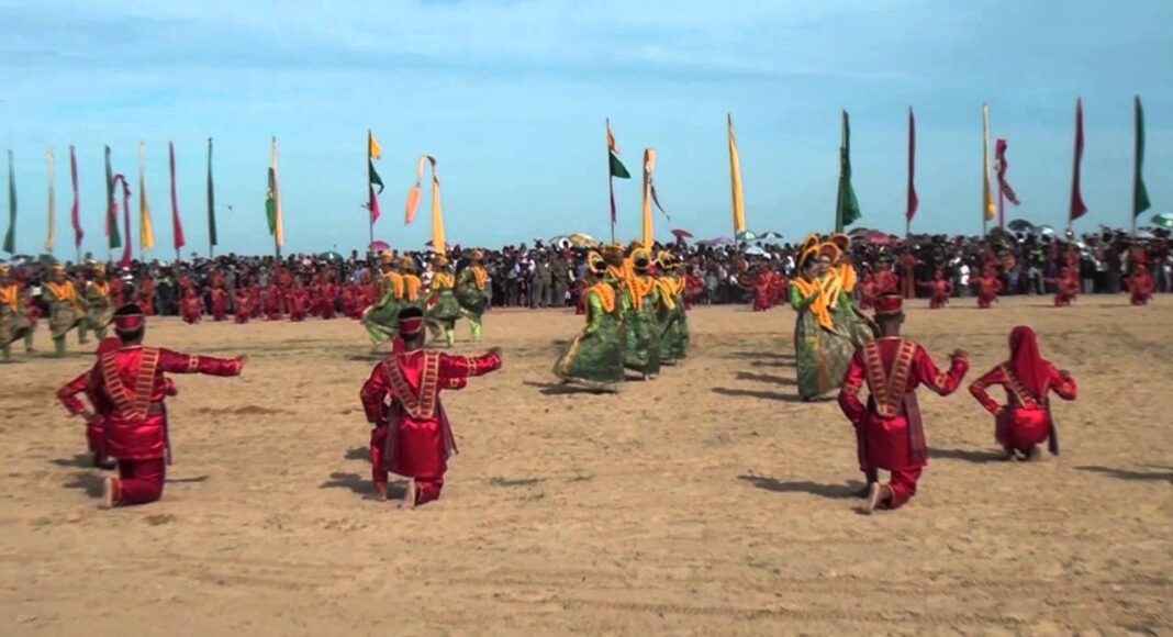 Tari Kolosal Iraw Tengkayu 2015 Yang Bikin Kamu Bangga Dengan Budaya Tarakan