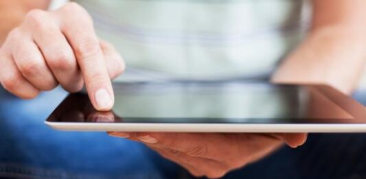 Cara Merawat Touchscreen Android Agar Tidak Lecet dan Tetap Jernih Cara Merawat Touchscreen Android Agar Tidak Lecet dan Tetap Jernih