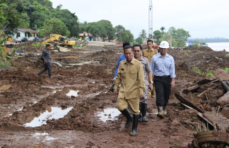 Bupati KTT DR Undunsyah Bersama DPRD KTT Evaluasi Capaian Pembangunan 2016