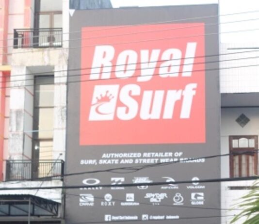 Royal Surf Tarakan, Buat Kamu Yang Pengen Tampil Keren Royal Surf Tarakan, Tempat Belanja Barang Ori dan Branded