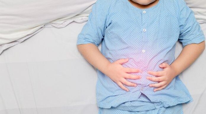 Cegah Perut Begah Saat Berpuasa, Perbanyak Serat Dan Cairan