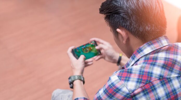 6 Hp Infinix Sejutaan untuk Main Game Paling Enak
